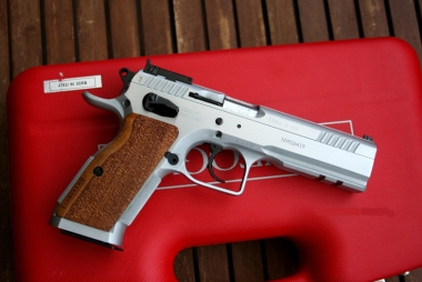 Tanfoglio Stock III Chromed, Cal. 9x19