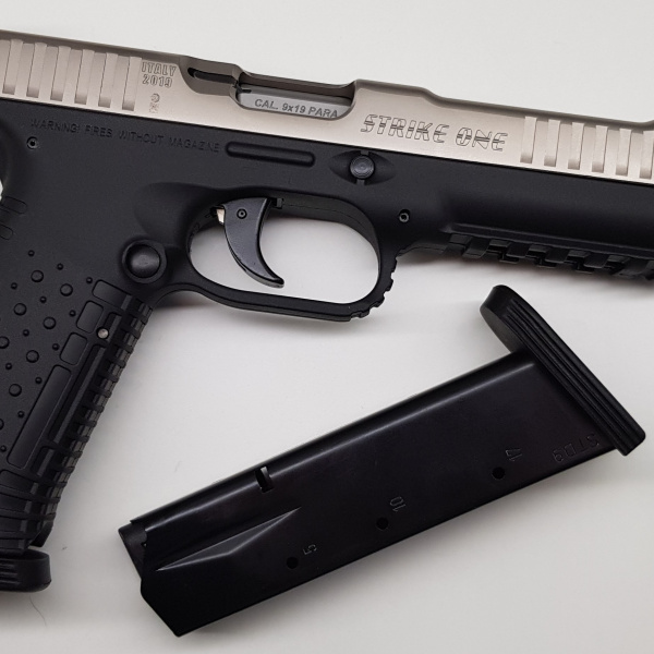 Pistol Strike One cal.9x19, Titan