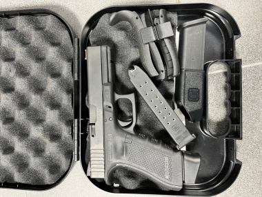 Пистолет GLOCK 17, cal. 9x19, Б/У