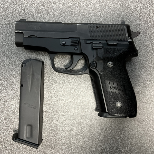 Пистолет Sig-Sauer P228, cal. 9x19, Б/У