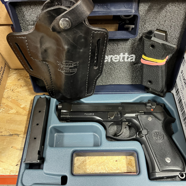 Pistol Beretta 92FS, cal. 9x19, Used